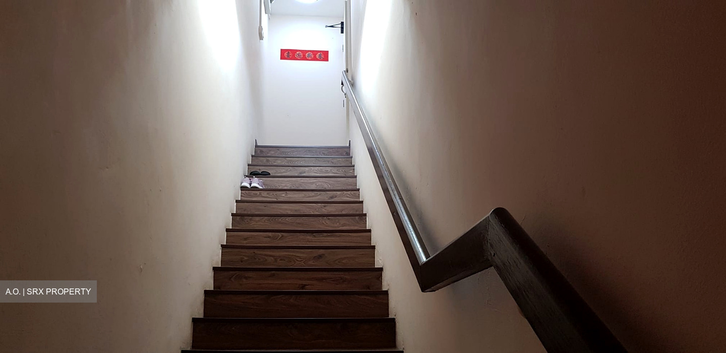 Jurong West Street 41 (D22), Shop House #440517211